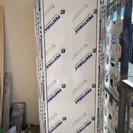 მეტალო პლასტმასის კარადები