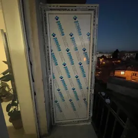 მეტალო პლასტმასის კარადები