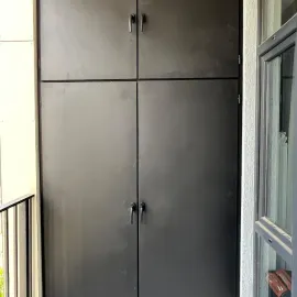 მეტალის კარადები 