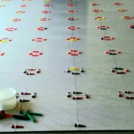 კაფელ მეტლახის ხელოსანი