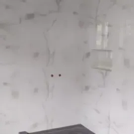 კაფელ მეტლახის ხელოსანი