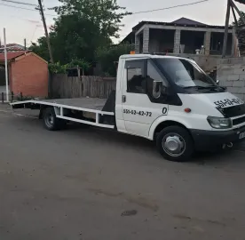 მომსახურება ევაკუატორით