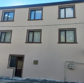 ხელოსანი ფასადის მოპირკეთება თბოიზოლაცია დათბუნება ქვაბამბა იქსპიესი xps პენოპლასტი პენოპლექსი მიუნხენი ესპანკა ფასადი