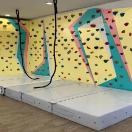 საცოცი კედლის მშენებლობა (საცოცი კედელი ბავშვებისთვის)