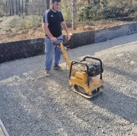  ვაშენებთ სახლებს