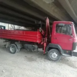 ტვირთების გადაზიდვა თვითმტვირთავით