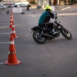 მოტოსკოლა Pitstop Academy / პიტსტოპ აკადემია 