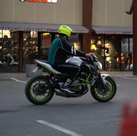 მოტოსკოლა Pitstop Academy / პიტსტოპ აკადემია 