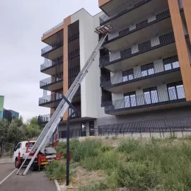 ამწე ლიფტი პიონერი სართულებზე ტვირთის ამტანი