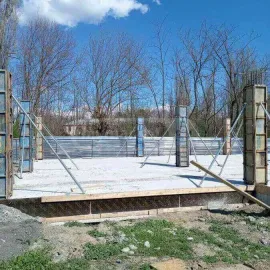 ქირავდება სამშენებლო კოლონის ყალიბები (რკინის აპალოვკა)