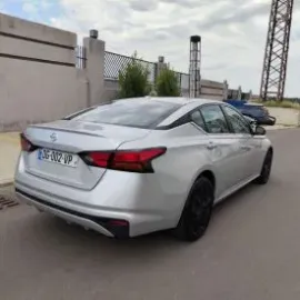 ავტომობილების გაქირავება