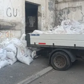 ეზოების გასუფთავება