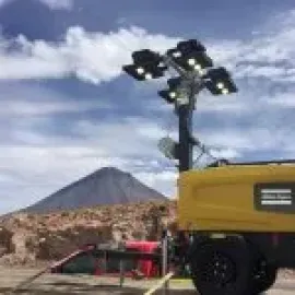 სანათი კოშკები გაქირავება