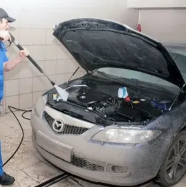 მანქანის ქვემოდან რეცხვა