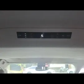 მინივენით მომსახურება TOYOTA SIENNA 2021