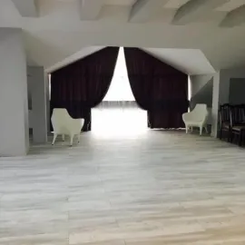 E.S. atelie ფარდები