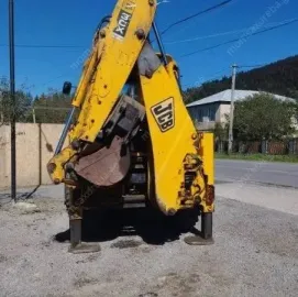 ქირავდება ექსკავატორი JCB 3CX