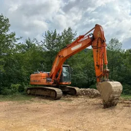 ქირავდება ექსკავატორი