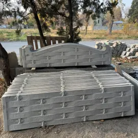 იყიდება და იწყობა ევრო-დეკორატიული ღობეები