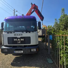 მანიპულატორი თვითმცლელი 10 კუბიანი