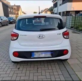 მანქანის გაქირვება