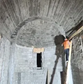 მშენებელი