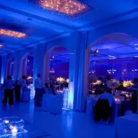 ქირავდება უკაბელო განატებები და ჰეიზერის აპარატები