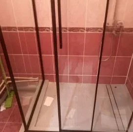 კაფელ მეტლახის დაგება, იატაკის მოხვეწა