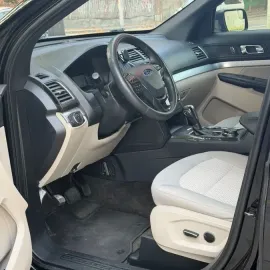 ქირავდება 2017 Jeep Cherokee და 2019 Ford Explorer