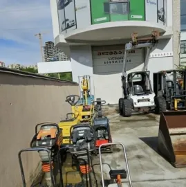 2021 Bomag BF ქირავდება სატკეპნები