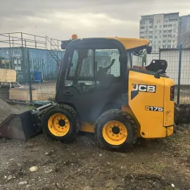 ბობკატით მომსახურება