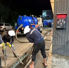 კანალიზაციის ამოტუმბვა, წნევით გარეცხვა