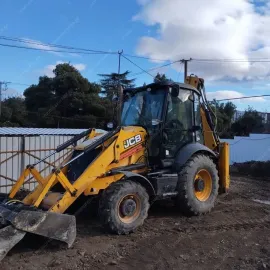 ქირავდება jcb 3cx