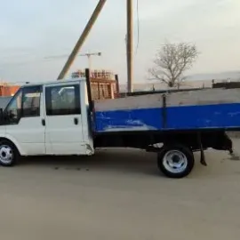 სამშენებლო მასალების გადატანა