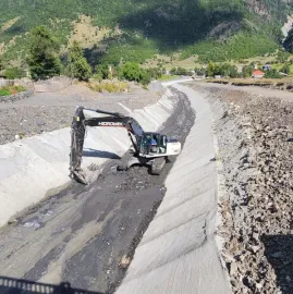komatsu 290 - ით მომსახურება