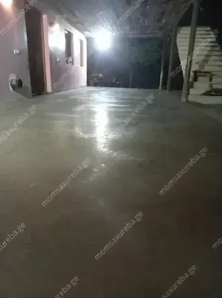 ბეტონის დასხმა გაპრიალება
