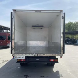 მაცივარი მანქანა