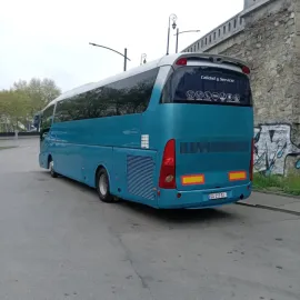 ქირავდება ავტობუსები