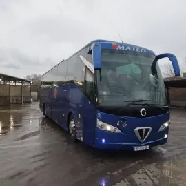 ქირავდება ავტობუსები