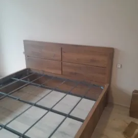 ვამზადებ ავეჯს