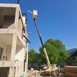 ამწე კალათის გაქირავება