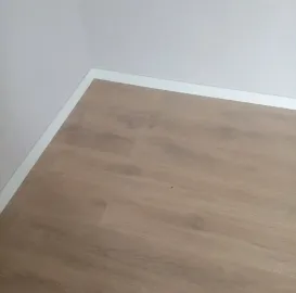 MDF  პლინტუსის შეღებვა