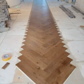 MDF  პლინტუსის შეღებვა
