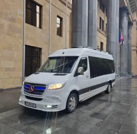 MERSEDES   SPRINTER. 2020 წლიანი 16+1   