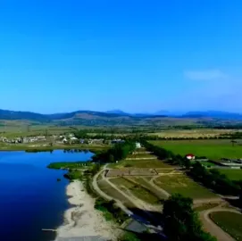 იყიდებს ბაზალეთში მიწის ნაკვეთი 1000 კვ.მ.+ 937 კვ.მ. 