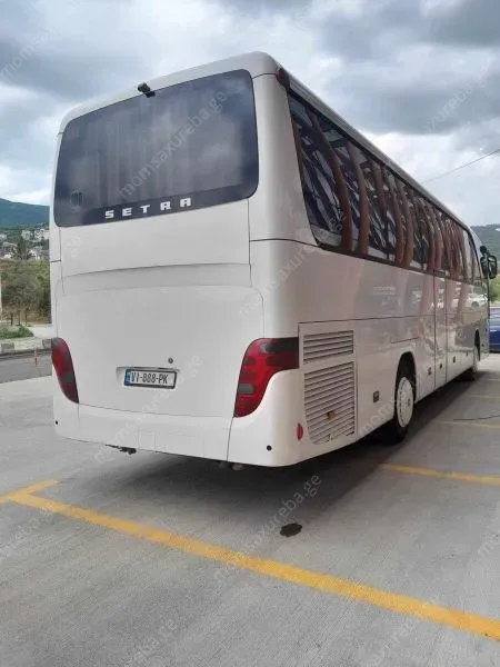 მოგემსახურებათ 50 ადგილიანი კომფორტული ავტობუსი