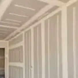 თაბაშირ მუყაოს ხელოსანი