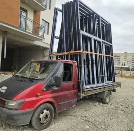 სატვირთო, პირამიდა