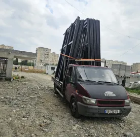 სატვირთო, პირამიდა