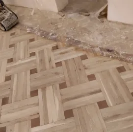 იატაკის მოხვეწა ციკლოვკა